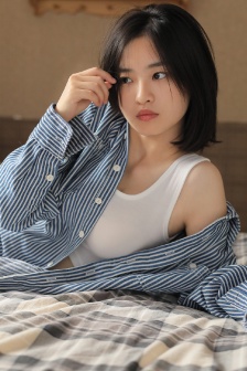 巜商务旅行戴帽子的同行免费