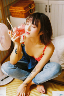 挺进寡妇妇紧窄湿润